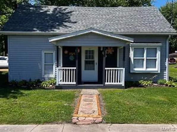 405 Washington St, Keyesport, IL 62253