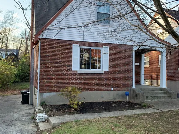 3207 Stanhope Ave, Cincinnati, OH 45211