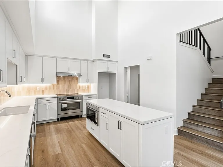 24722 Del Prado #201 — Photo 8