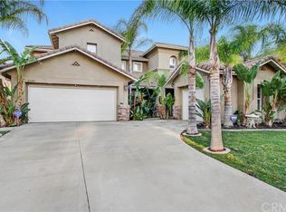 23383 Blue Gardenia Ln, Murrieta, CA 92562