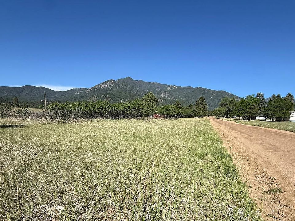 1st image of Pine Dr