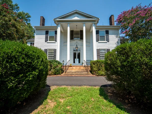 9000 Philpott Rd, South Boston, VA 24592