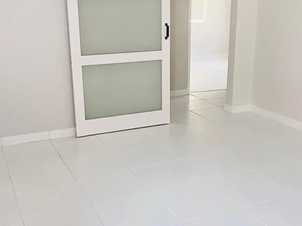 2361 SW 27th St APT 2, Miami, FL 33133