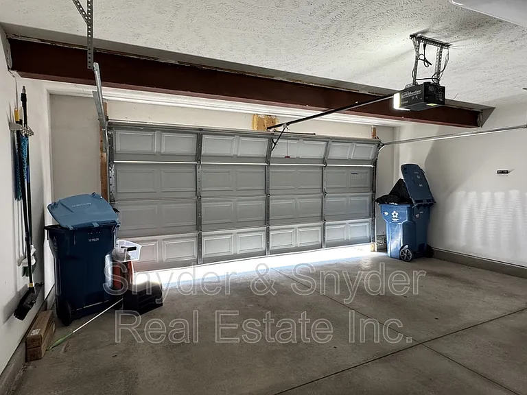 393 Caleb Dr #1 — Photo 29