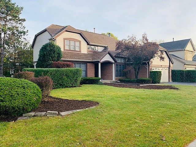 1st image of 785 Vernon Ct S