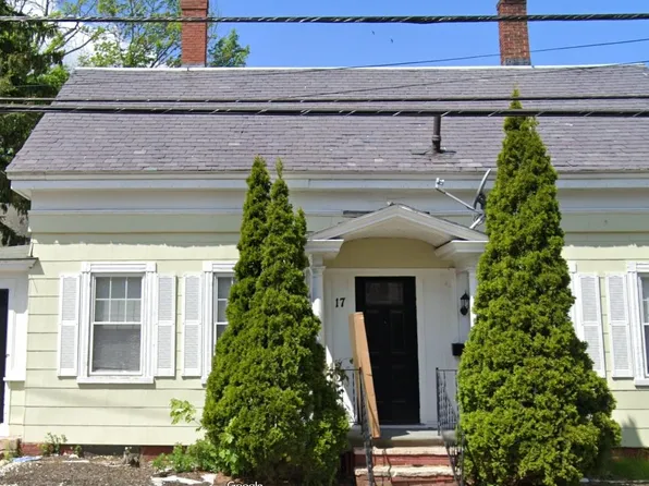 17 Green Street, Somersworth, NH 03878