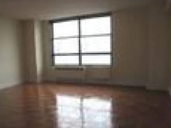 130 W Broadway, New York, NY 10013