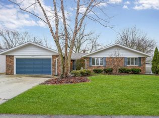 1003 Runyan Dr, Lockport, IL 60441