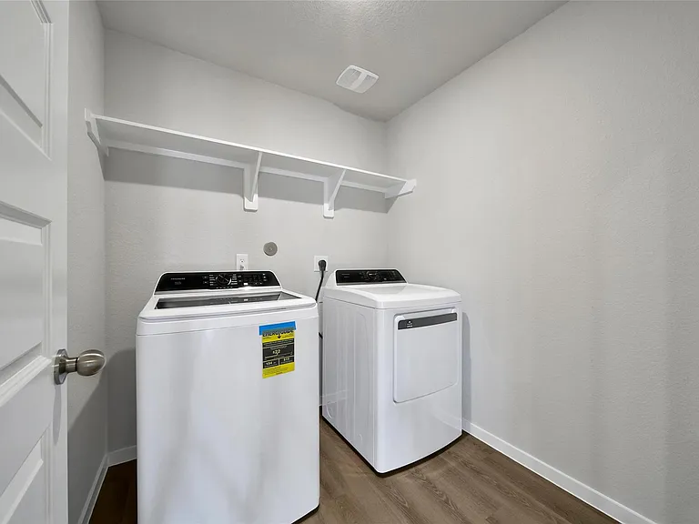 8007 Camphor Ct — Photo 18