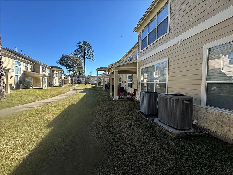 13600 Breton Ridge St #36C — Photo 27