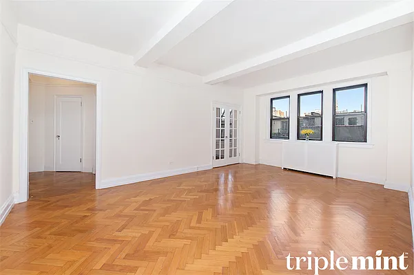 Rented by Triplemint | media 12