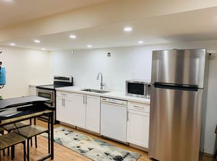 2849 Oslo Cres, Mississauga, ON L5N 1Z8