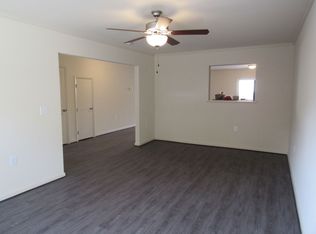 305 Glenellen Loop Rd, Midway Park, NC 28544