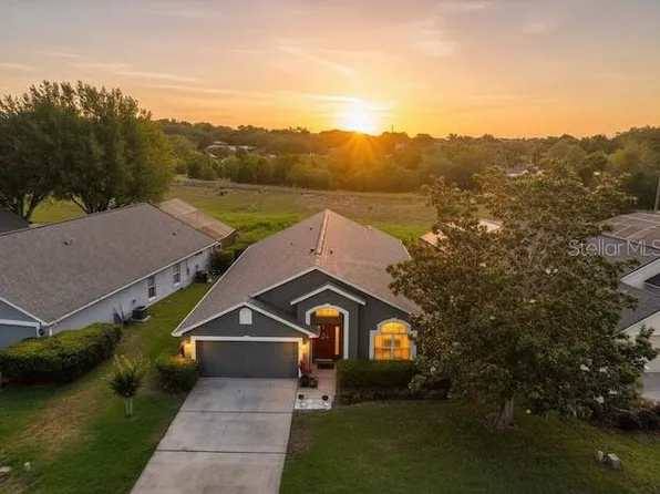 13256 Whisper Bay Dr, Clermont, FL 34711