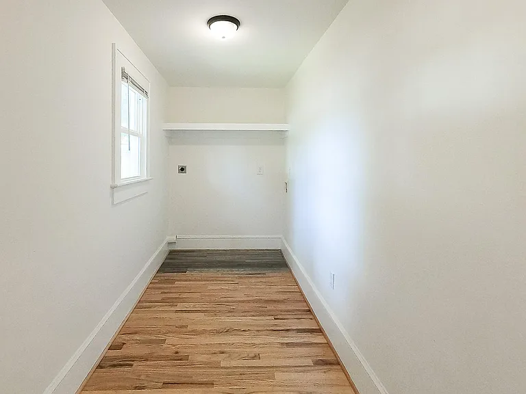 2 Norwood St — Photo 10