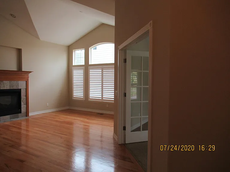 26834 E Mineral Dr — Photo 52