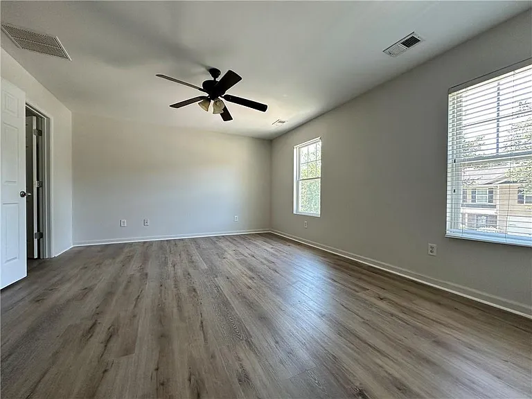 3340 Griffin Way — Photo 10
