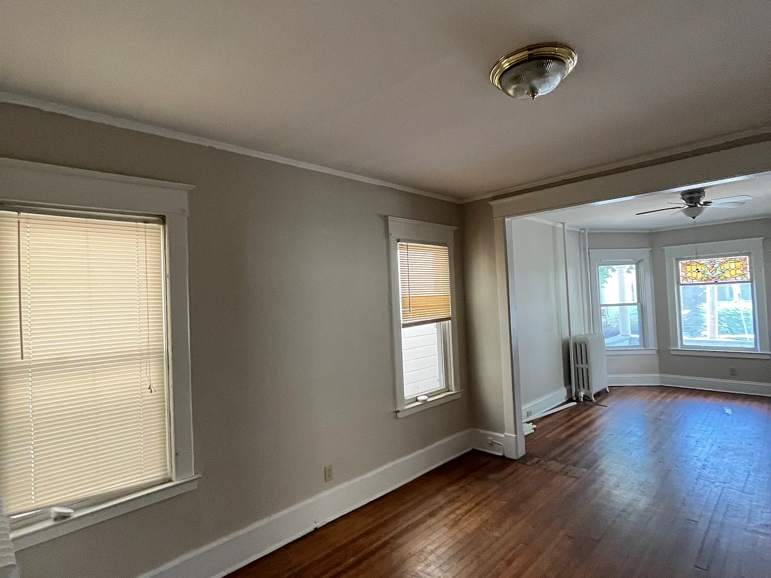 3 bed, $1,500 — Photo 2