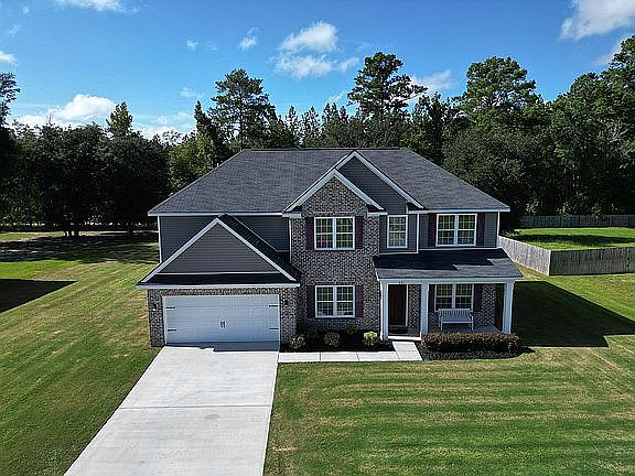 291 Brookhaven Loop N.E.