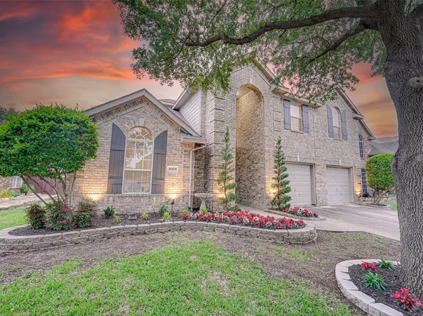 8009 Southern Hills Ln, Rowlett, TX 75089