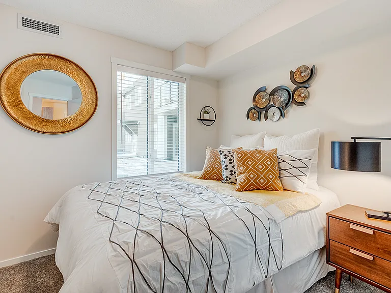 25 Clydesdale Ave — Photo 12