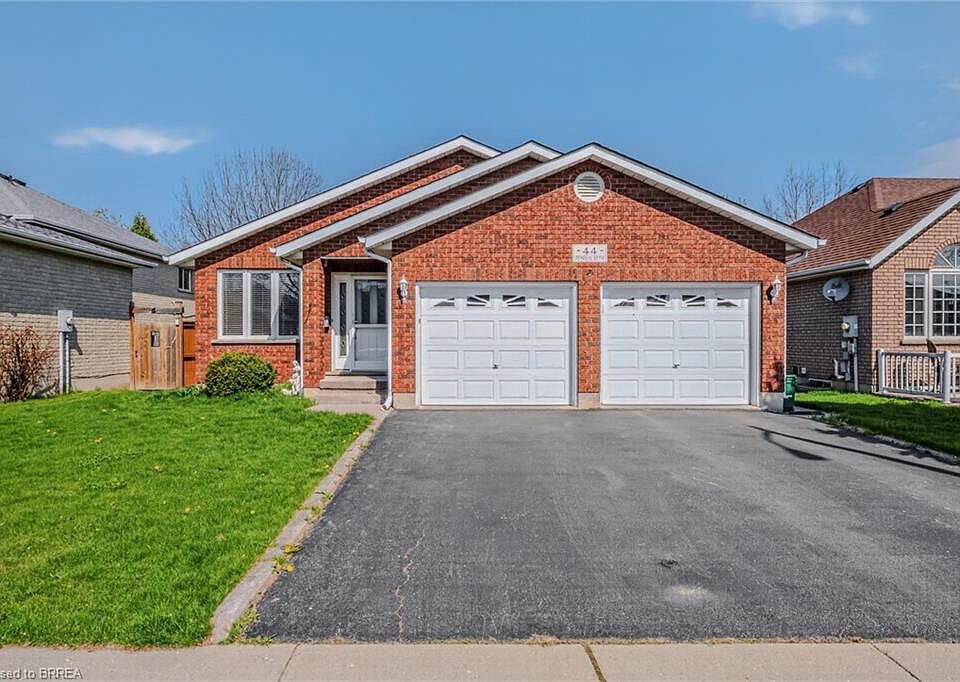 1st image of 44 Donegal Dr