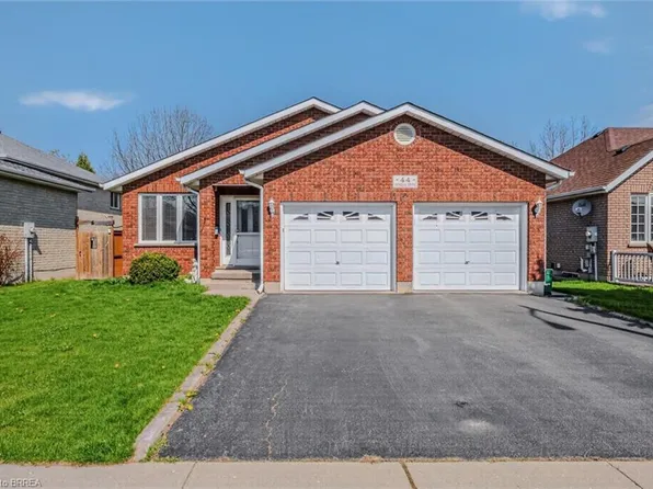 44 Donegal Dr, Brantford, ON N3T 6K8