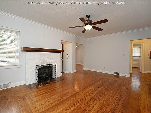 5th image of 5012 Virginia Ave SE