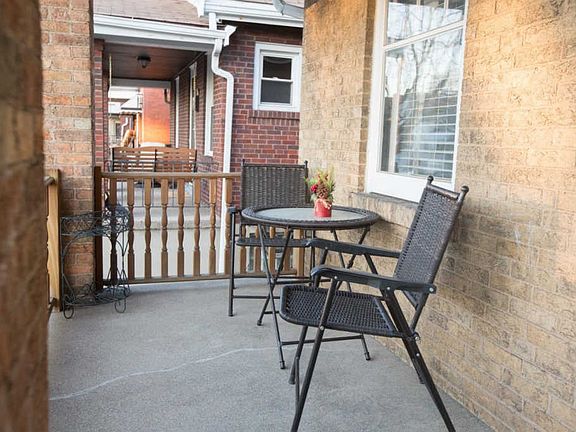 4th image of 5516 Warren Ave