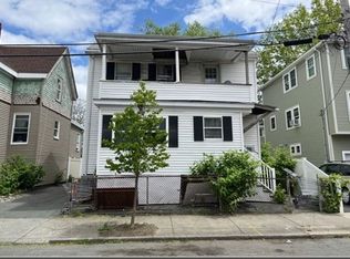 96 Light St, Lynn, MA 01905