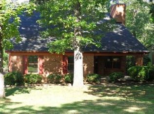 15460 Sandstone Rd, Northport, AL 35475