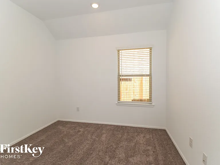 3037 Newcastle Crest Ln — Photo 10
