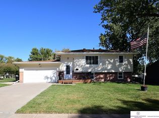 12730 B St, Omaha, NE 68144