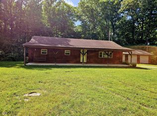 12151 Gaddis Ln, Cloverdale, IN 46120