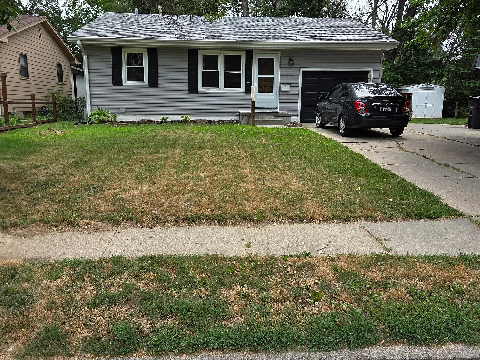 4 bed, 1962 sqft, $1,975 — Photo 1