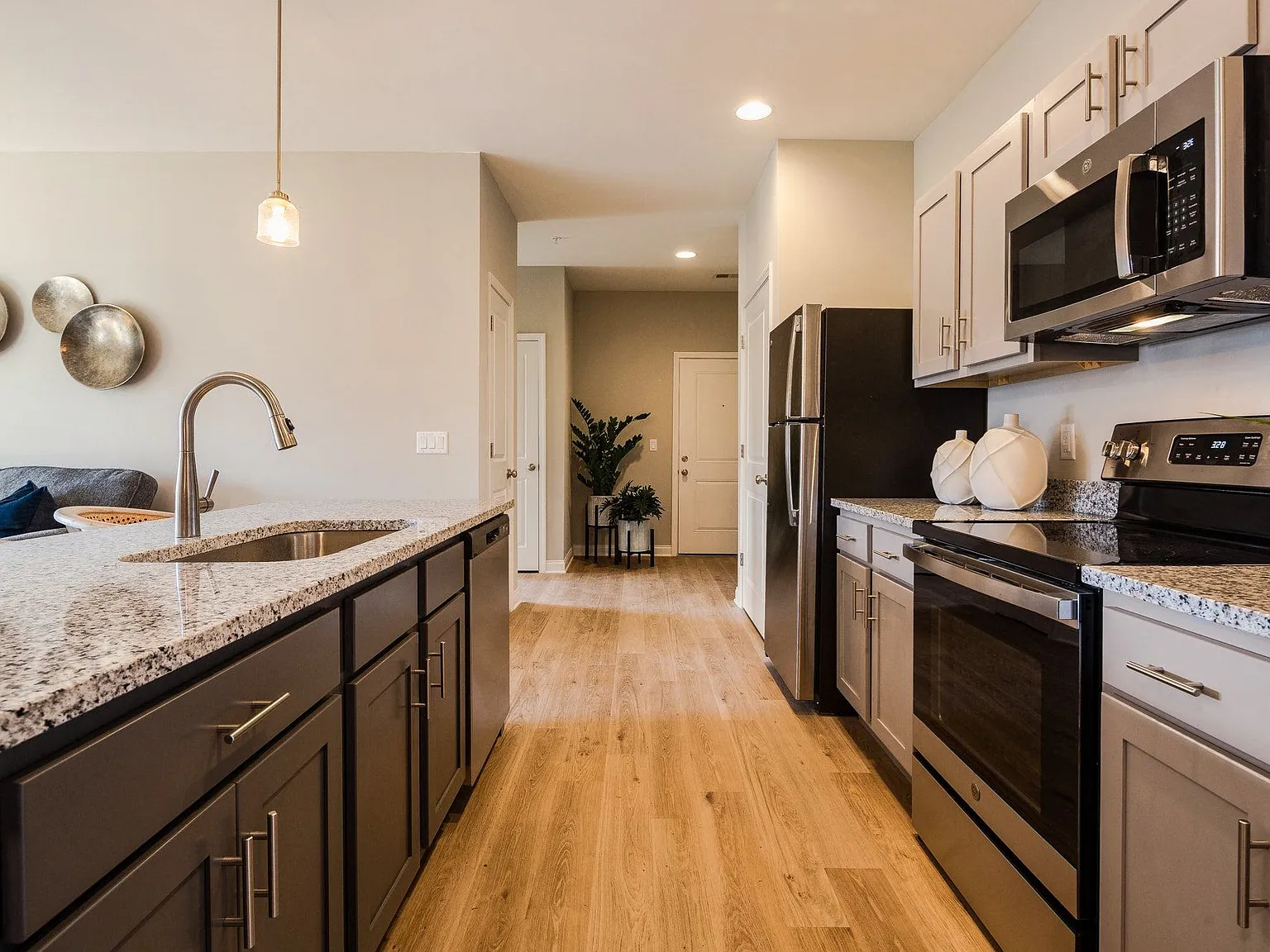 Villas at Green Valley — Photo 2