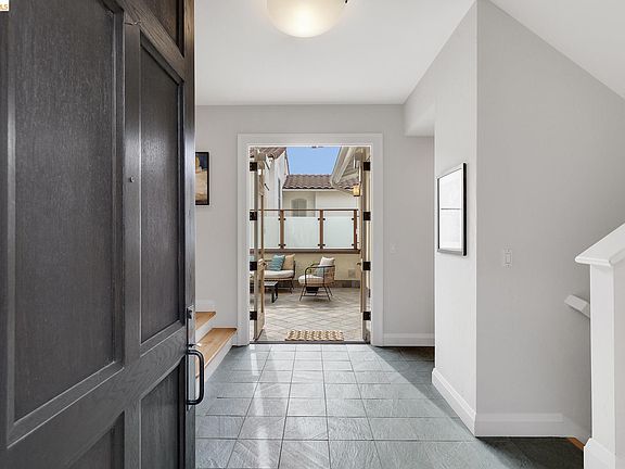 2nd image of 244 Cross Rd