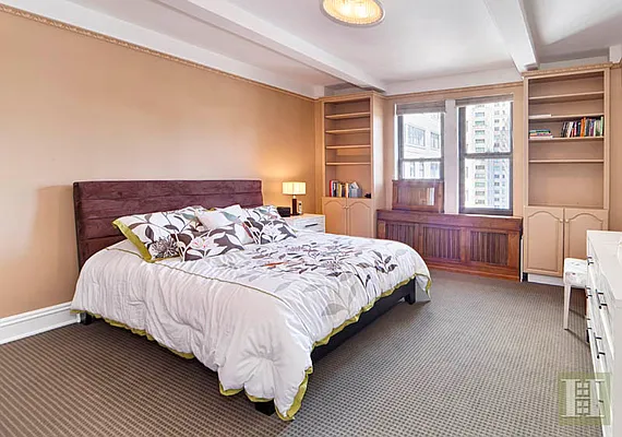 Sold by Halstead Real Estate | media 10