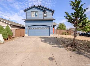 4002 Woodward Dr NE, Albany, OR 97322