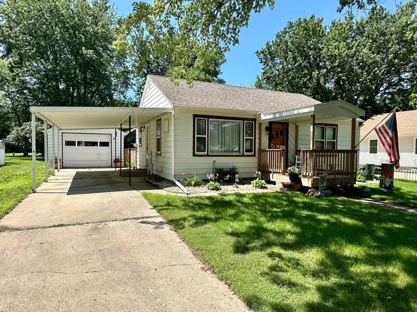 708 S Donaldson St, Luverne, MN 56156