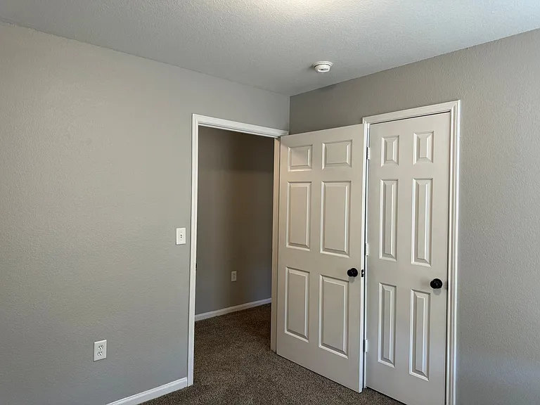 2113 Ringgold Ct #306 — Photo 15