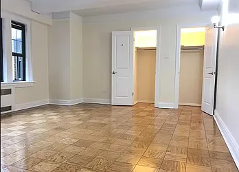 Rented by Manhattan Realty Group