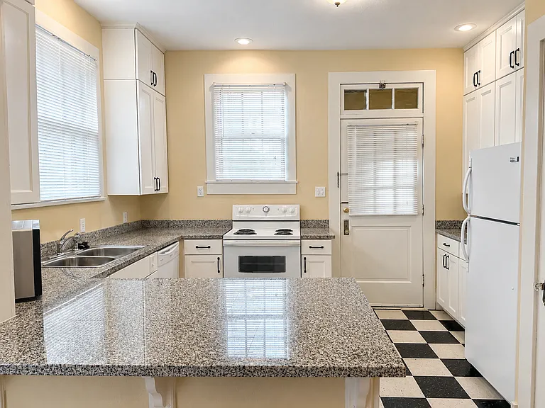 1818 Church St #2 — Photo 1