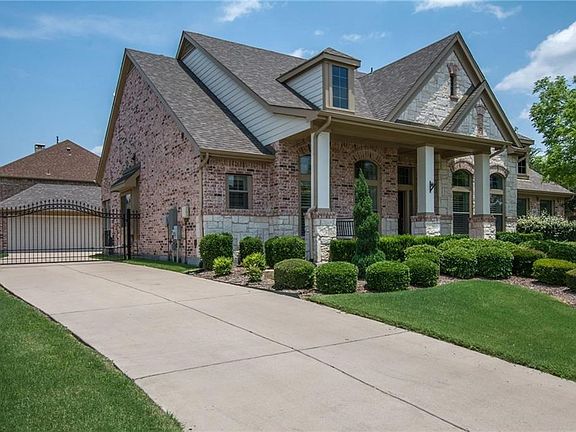 3rd image of 1500 Odell Dr