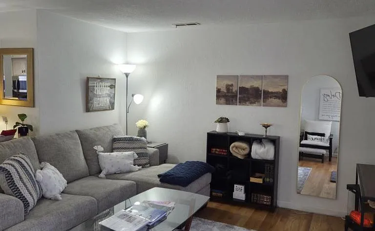 1309 Maple Leaf Ct — Photo 79