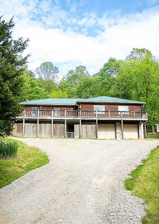 1st image of 566 Pettit Rd