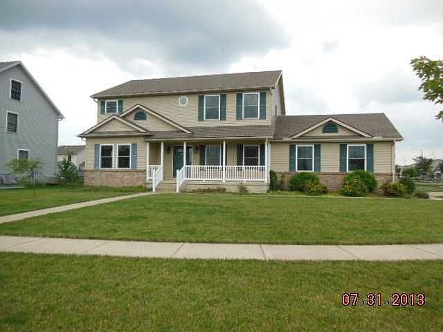1st image of 811 Longford Dr