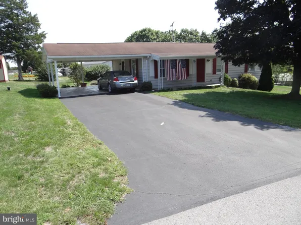 12583 Orchard Cir, Mercersburg, PA 17236