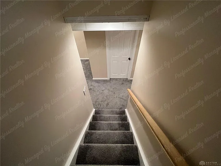 1131 Windsong Trl — Photo 18