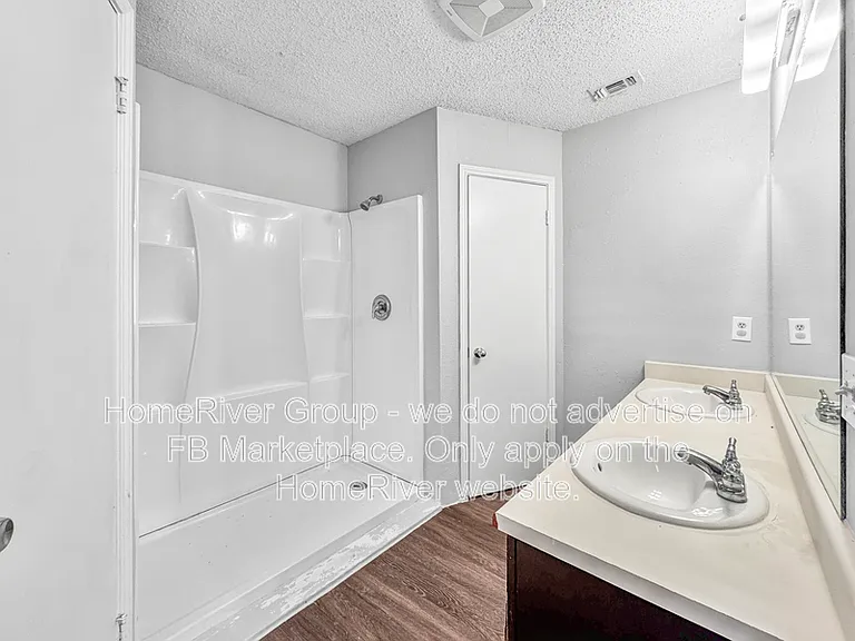 12160 Stoney Brg — Photo 16